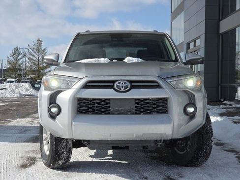 Used 2021 Toyota 4Runner SR5 Premium image 3