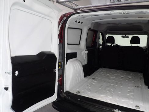 Used 2019 RAM ProMaster City Tradesman image 8
