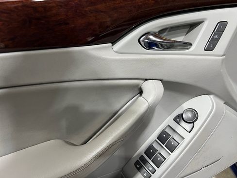 Used 2013 Cadillac CTS Luxury image 23