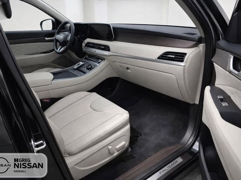 Used 2020 Hyundai Palisade Limited image 11
