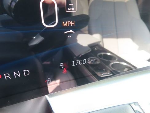 Used 2024 Cadillac Lyriq Sport RWD image 22