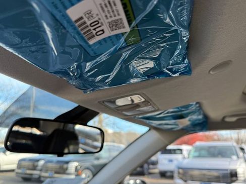 New 2026 Hyundai Venue SEL image 28