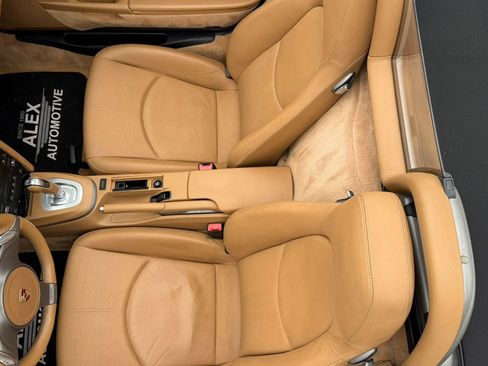 Used 2010 Porsche Boxster RWD image 28