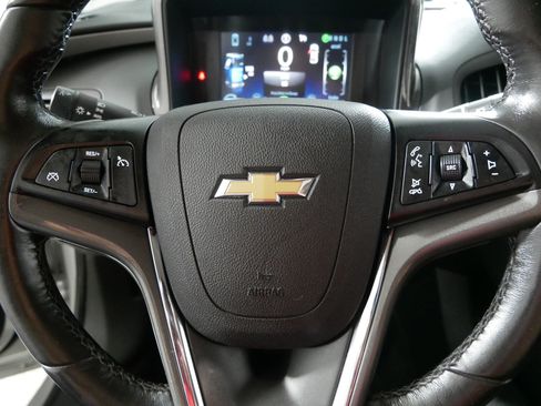 Used 2015 Chevrolet Volt w/ Enhanced Safety Package 1 FWD image 25