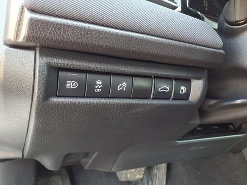 Certified 2025 Toyota Camry LE image 16