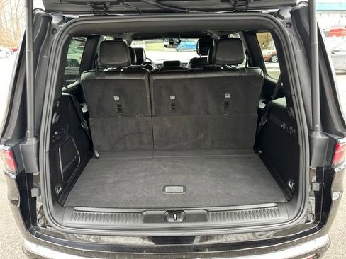 Used 2023 Jeep Wagoneer Series II image 30