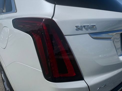 Certified 2024 Cadillac XT5 Premium Luxury w/ LPO, Floor Liner Package AWD/4WD image 10
