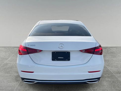 Used 2022 Mercedes-Benz C 300 Sedan image 4