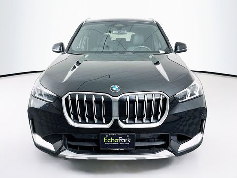 Used 2025 BMW X1 xDrive28i AWD/4WD image 2