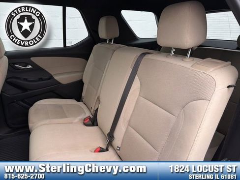 Used 2023 Chevrolet Traverse LS image 14
