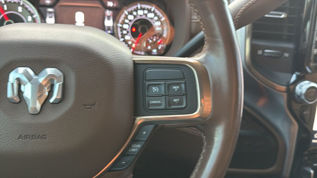 Used 2022 RAM 2500 Limited AWD/4WD image 21