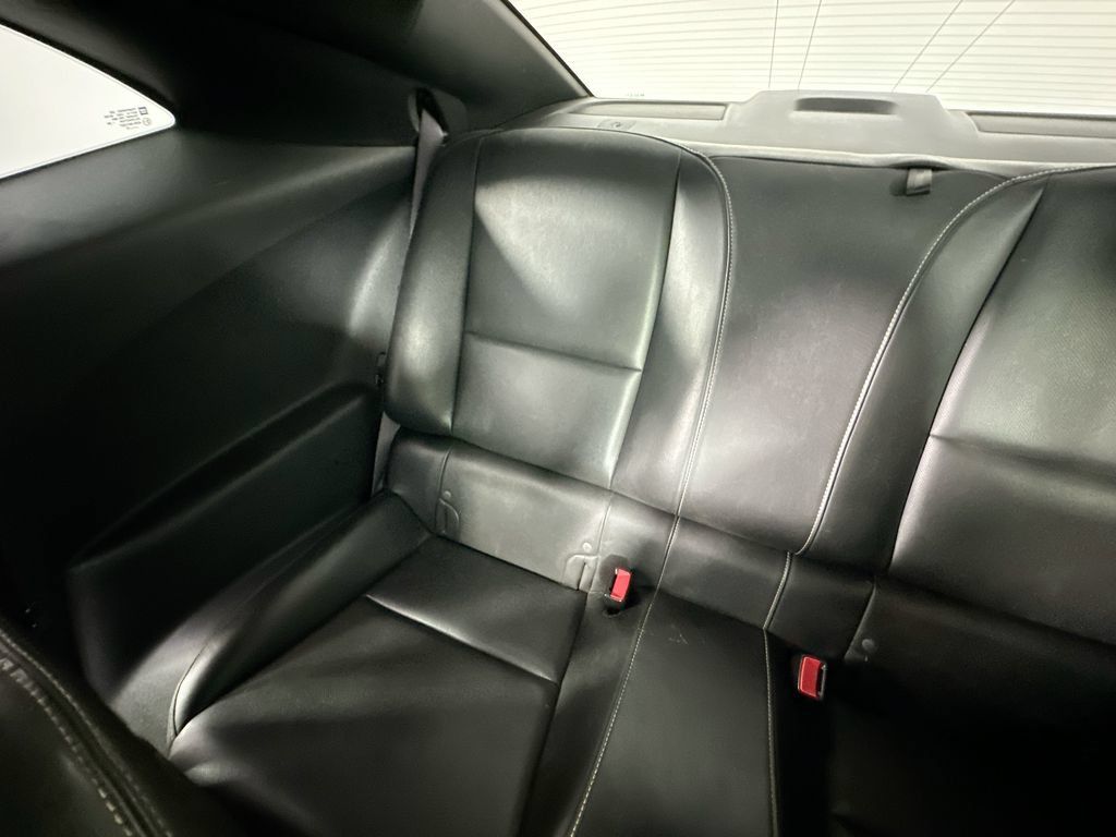 Used 2010 Chevrolet Camaro SS w/ RS Package RWD image 12