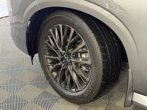 New 2026 INFINITI QX80 Autograph w/ Premium Cargo Package AWD/4WD image 15