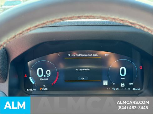 Used 2025 Ford Explorer Active image 35