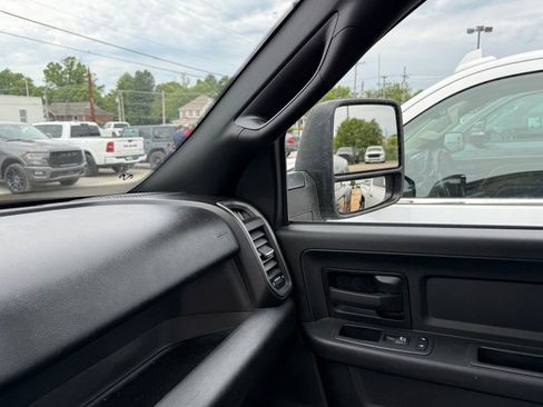 Used 2024 RAM 3500 Tradesman AWD/4WD image 18