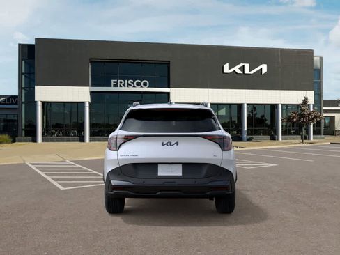 New 2026 Kia Sportage X-Line w/ X-Line Technology Package AWD/4WD image 5