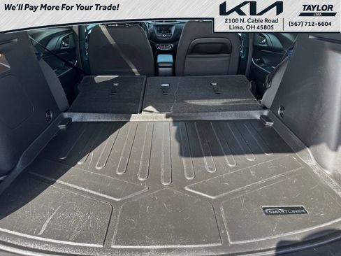 Used 2022 Chevrolet TrailBlazer LT w/ LPO, Blackout Package FWD image 21