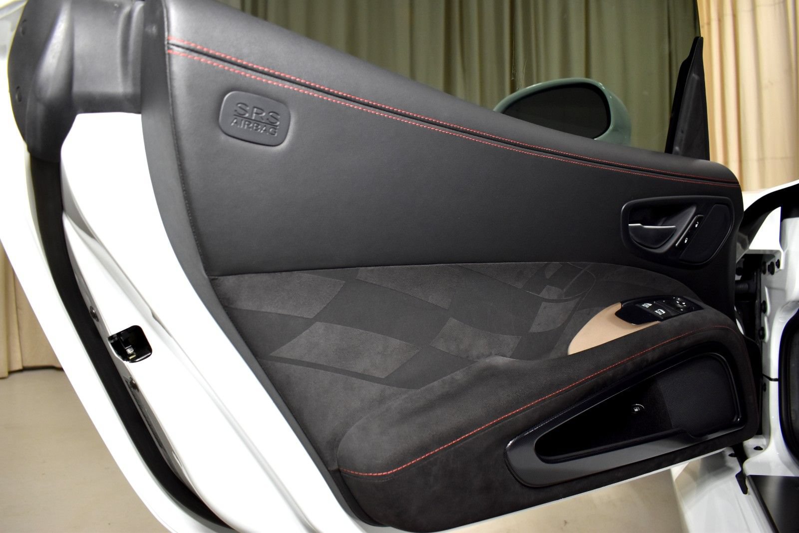 Used 2016 Dodge Viper ACR RWD image 24