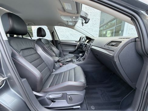 Used 2018 Volkswagen Golf Alltrack S AWD/4WD image 19