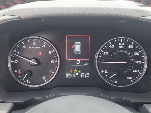 New 2026 Subaru Crosstrek 2.5i Limited w/ Crosstrek Mirror Package image 12