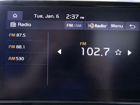 Used 2023 Kia Forte LXS w/ LXS Technology Package image 29