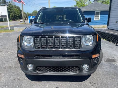 Used 2019 Jeep Renegade Altitude w/ Quick Order Package 2XM image 2