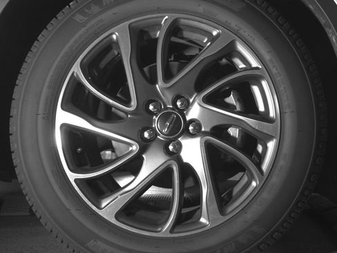 Used 2020 Lincoln Corsair FWD w/ Equipment Group 101A image 11