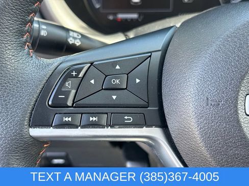 Used 2023 Nissan Kicks SR w/ SR Premium Package FWD image 21