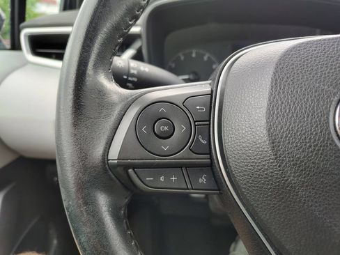 Used 2023 Toyota Corolla SE w/ SE Premium Package FWD image 12