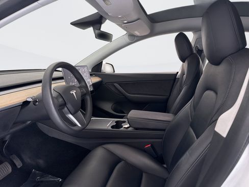 Used 2021 Tesla Model Y Long Range AWD/4WD image 10