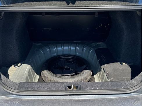 Used 2025 Nissan Versa S w/ Trunk Package FWD image 14