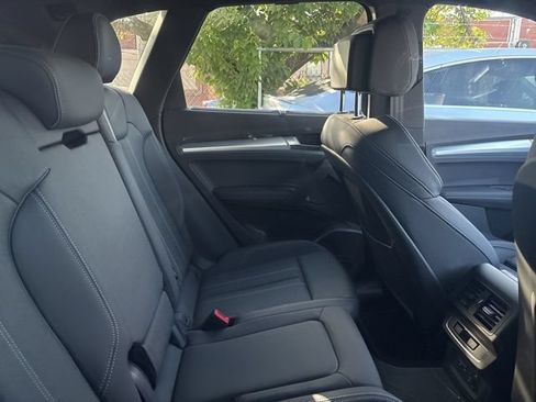 Used 2025 Audi Q5 2.0T Premium Plus AWD/4WD image 9