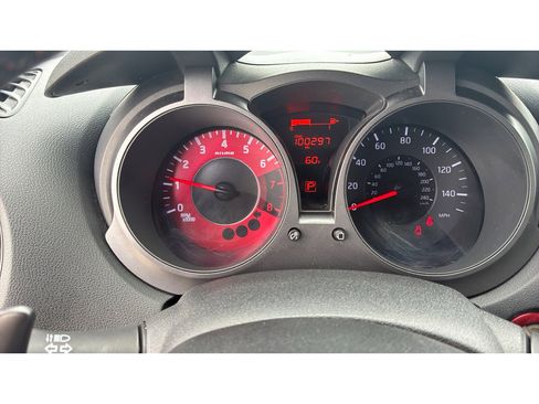 Used 2017 Nissan Juke NISMO AWD/4WD image 19