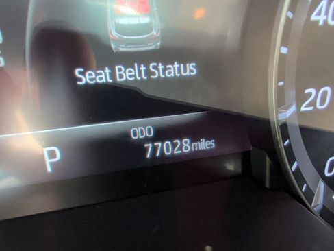 Used 2021 Toyota Highlander Platinum AWD/4WD image 22