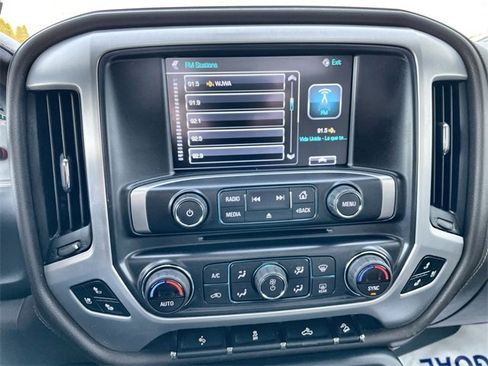 Used 2018 GMC Sierra 1500 SLT w/ SLT Premium Package image 24