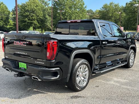 Used 2022 GMC Sierra 1500 Denali AWD/4WD image 8