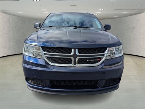 Used 2018 Dodge Journey SE image 8