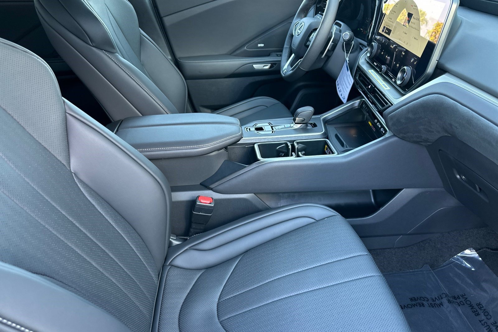New 2026 Lexus TX 500h AWD w/ Technology Package image 23
