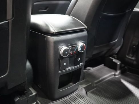 Used 2020 Ford Explorer Limited AWD/4WD image 32