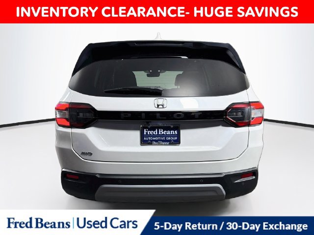 Used 2024 Honda Pilot EX-L image 8