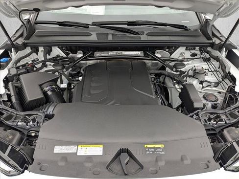 New 2025 Audi Q5 Premium Plus image 16