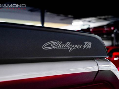 Used 2023 Dodge Challenger R/T w/ T/A Package image 49