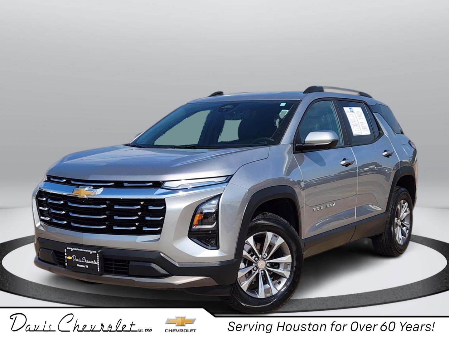 Used 2025 Chevrolet Equinox LT w/ Convenience Package II FWD image 1