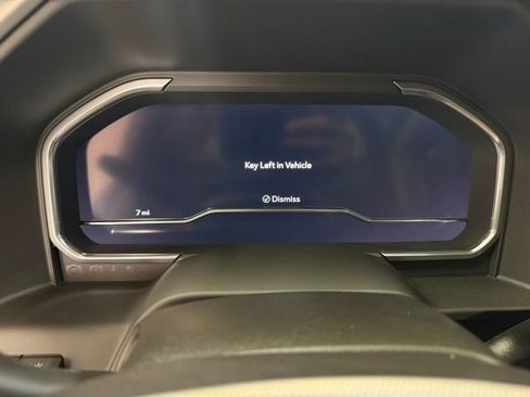 New 2025 GMC Sierra 2500 Denali w/ Denali Reserve Package image 11