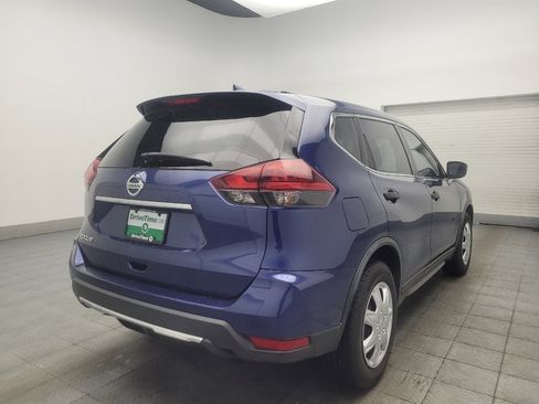 Used 2019 Nissan Rogue S FWD image 9