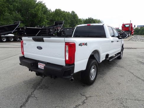 Used 2024 Ford F250 XL AWD/4WD image 7