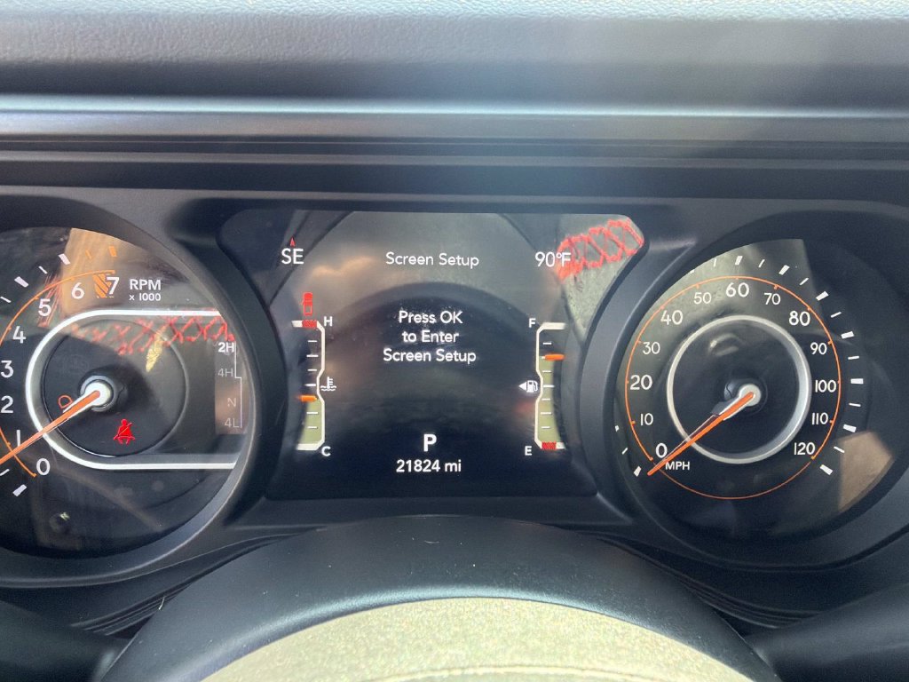 Used 2024 Jeep Gladiator Rubicon w/ Technology Group AWD/4WD image 25