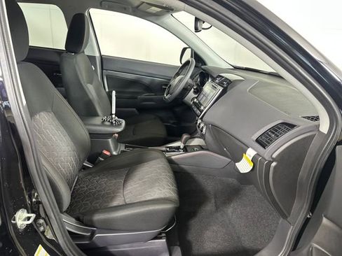 Used 2024 Mitsubishi Outlander Sport LE image 28