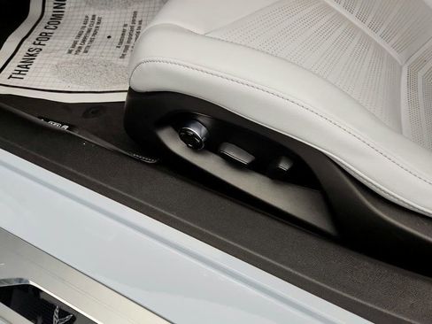 Used 2023 Chevrolet Corvette Stingray Preferred Cpe w/ Z51 Performance Package image 13