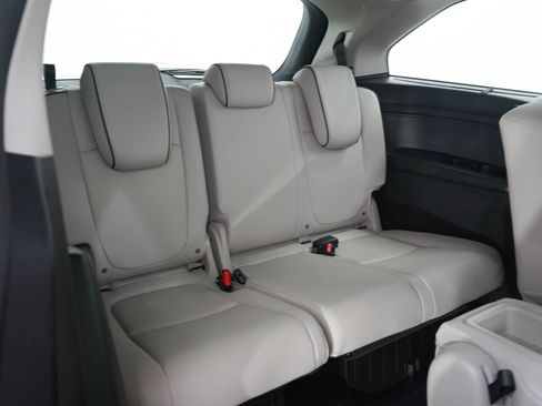 Used 2026 Honda Odyssey Touring image 15